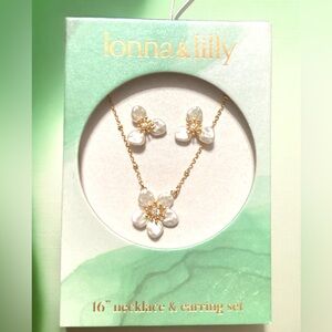 Lonna & Lilly Gold Necklace and Earring Set with White Floral Accents